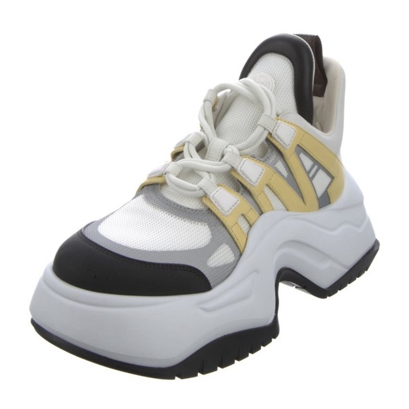 LOUIS VUITTON ARCHLIGHT PLATFORM SNEAKERS - Picture 5 of 6
